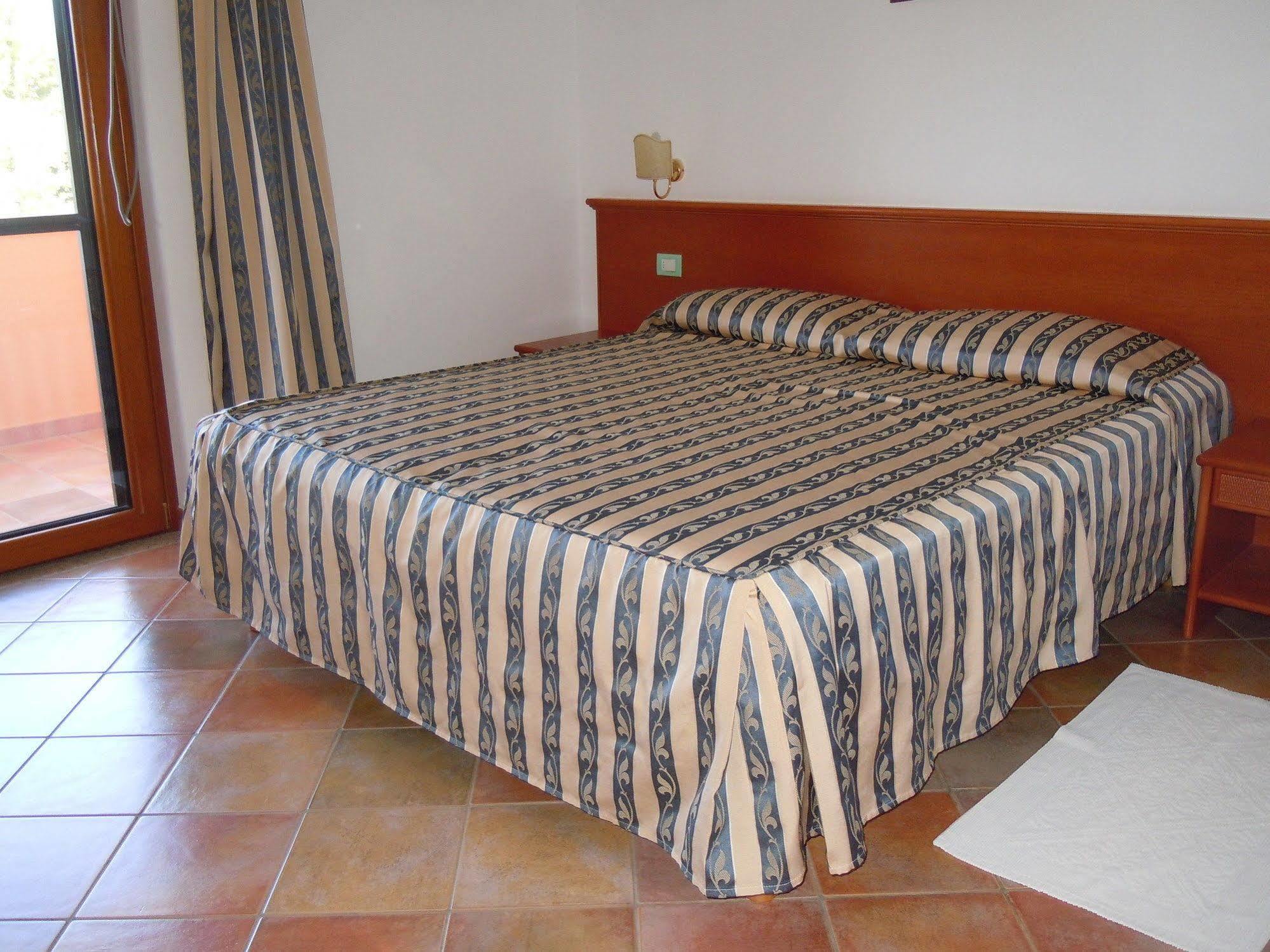 Il Castello Hotel Villaputzu Kültér fotó